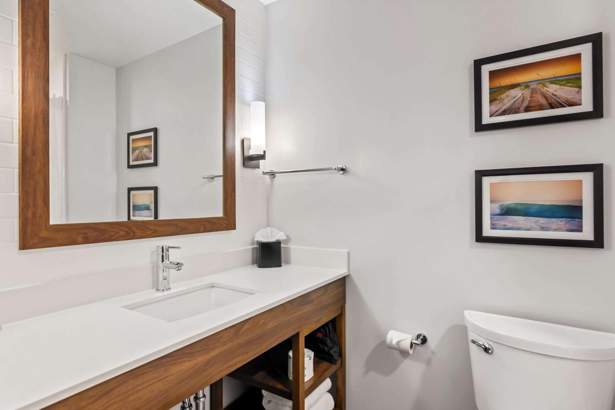 Comfort Suites Stuart-Hutchinson Island Ngoại thất bức ảnh